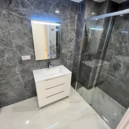 Apartment 70m Playa Jardin Piscina Wifi Aire *
